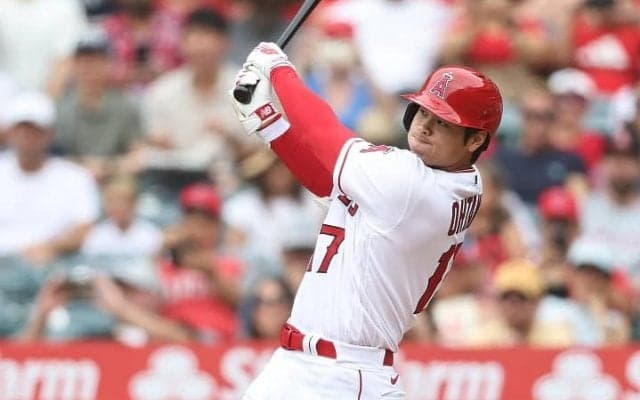 「今度はレーザー弾！」大谷翔平　５試合ぶりの弾丸３６号ソロで本拠地熱狂！トレード騒動吹き飛ばすか