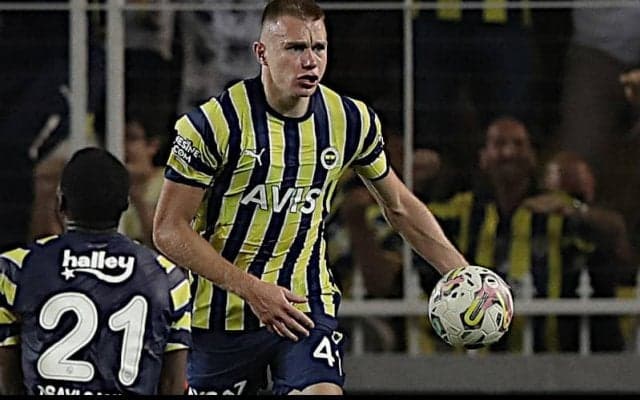 ホッフェンハイム、フェネルバフチェからハンガリー代表DFサライを獲得！移籍金はクラブ最高額の19億円