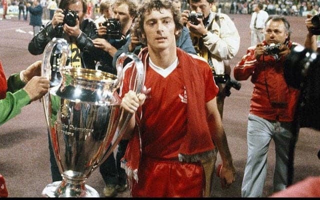 イングランドの伝説FWトレヴァー・フランシス氏が69歳で逝去…フォレストのチャンピオンズカップ初優勝の立役者