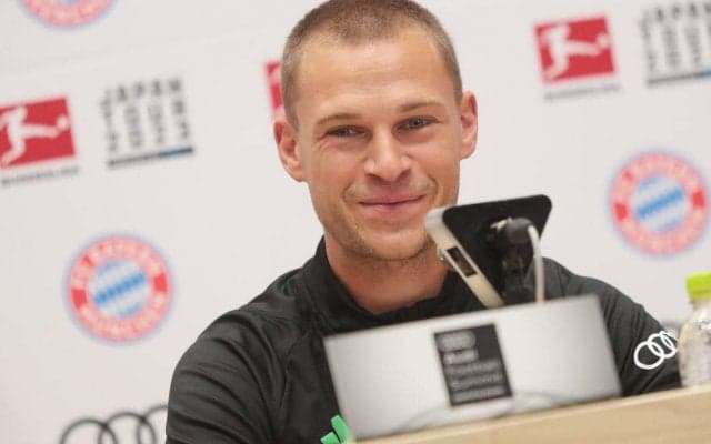 ミュラー不在に「飛行機は静かだった(笑)」と冗談もでたキミッヒ、シティとの対戦には「非常に良い機会」「楽しみにしてほしい」と意気込み
