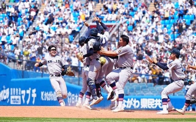 【高校野球】慶応が劇的勝利で5年ぶり夏の甲子園へ　9回1死で起死回生の逆転3ラン…敗れた横浜は涙