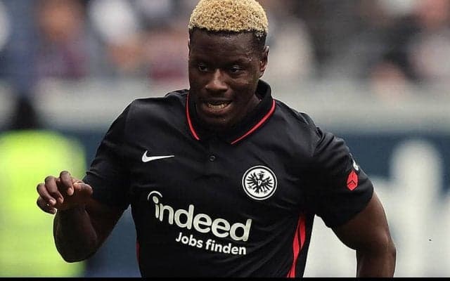 フランクフルトFWアヘがカイザースラウテルンへ完全移籍