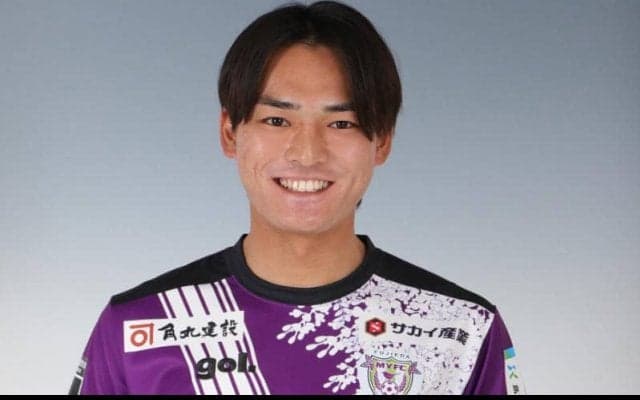 名古屋がアカデミー育ちの右WB久保藤次郎を藤枝から獲得！　「常に憧れ続けたこのクラブの一員に」