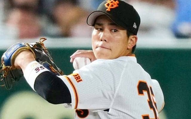 「なんちゅう守備範囲」　目の前の外野手も驚き…新人の“神キャッチ”は「訳分からん」