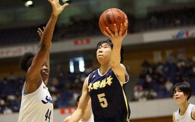 京都精華がIH2連覇へ前進…精華女子に快勝しベスト4進出／インターハイ2023