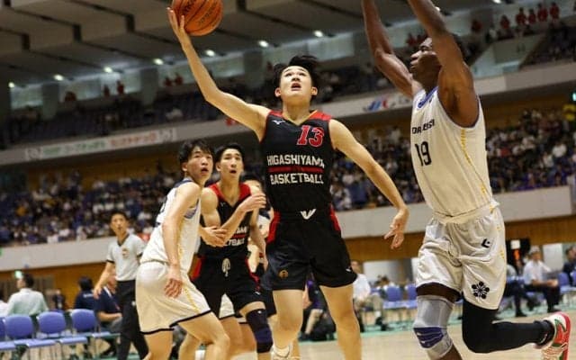 東山が7年ぶりのベスト4進出…“V候補”藤枝明誠は赤間40得点も逆転負け／インターハイ2023