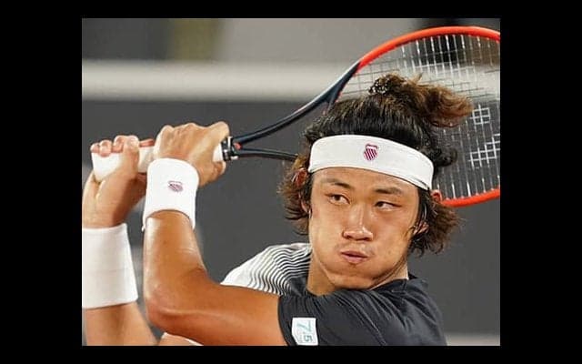  中国のジャン、ツアー初4強へ 