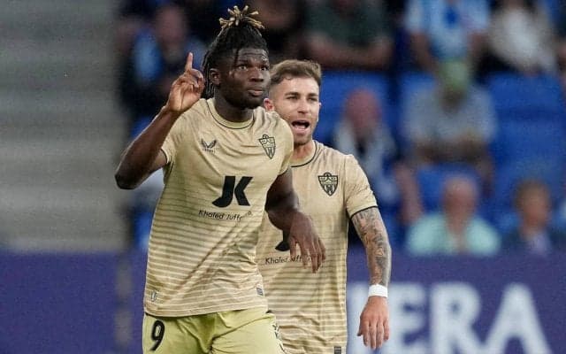 アタランタがアルメリアのマリ代表FWトゥーレを完全移籍で獲得、ホイルンド流出に備え