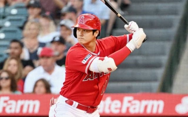 【MLB】大谷翔平、痙攣の不安感じさせず183キロ弾丸二塁打　好機での連続敬遠にブーイングの嵐、米記者反応「なんという時間だ」