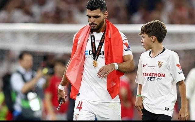 セビージャDFレキクがUAEのアル・ジャジーラ移籍…同胞指揮官F・デ・ブールと共闘へ