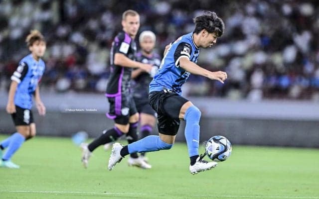 「ファーストタッチうまっ…」川崎・脇坂泰斗がバイエルン守備を正確な技術で突いた“極上シュート”が賞賛！ 一連の連携にも「こんな川崎と試合すんの恐怖でしかない」の声