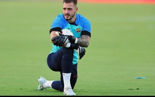 バルサ退団の若手GKアルナウ・テナスがPSG加入！　U-21スペイン代表の守護神