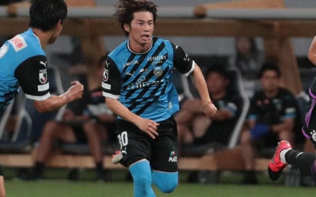 「試合後に来てくれて…」川崎FのMF瀬川祐輔がバイエルンの逸材からユニフォーム交換を申し込まれる！「めちゃくちゃ嬉しかったです！」