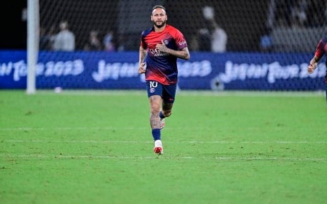 PSGネイマールはなぜ１分も試合に出なかったのか……日本ツアー未出場で、東京・大阪の3試合すべて「ネイマールコール」起きる