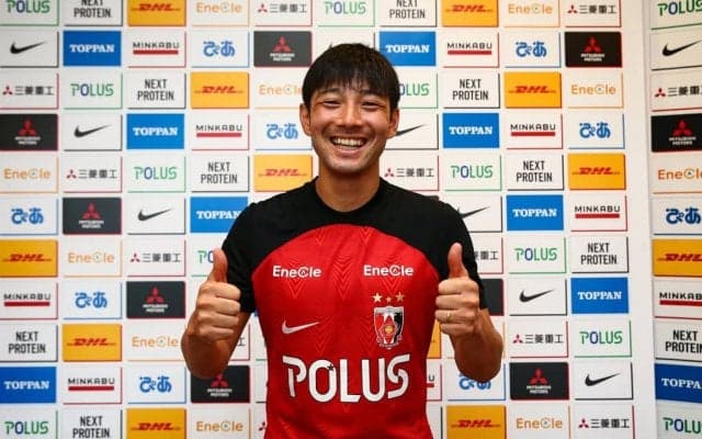 「ボールタッチがしなやかすぎる」浦和レッズ加入・中島翔哉の「合流→練習映像」が期待大の大反響！ 入団会見でサポーターに刺さった「言葉」にも絶賛の嵐