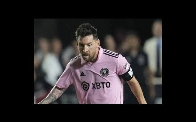 エレベーターで高級車を部屋へ… メッシがマイアミで手にしたもの、失ったもの