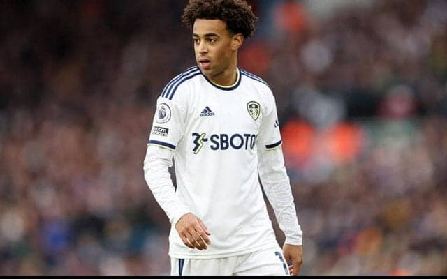 カイセド獲得に苦戦中のチェルシー、リーズのアメリカ代表MFをリストアップか