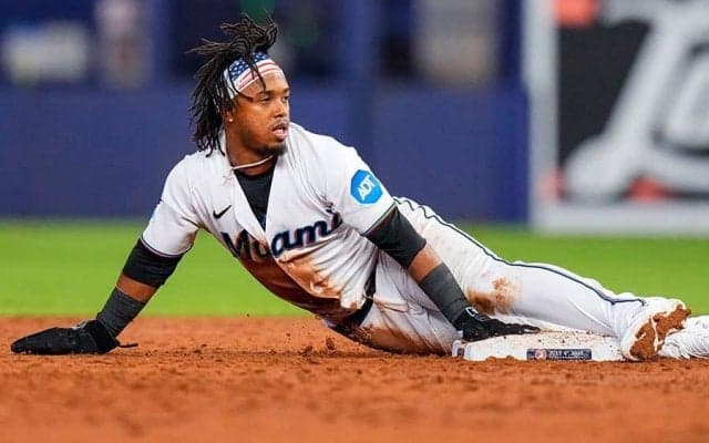 【MLB】24億円野手が移籍当日に“即解雇”　新天地のはずが…衝撃たらい回しに「どゆこと？」