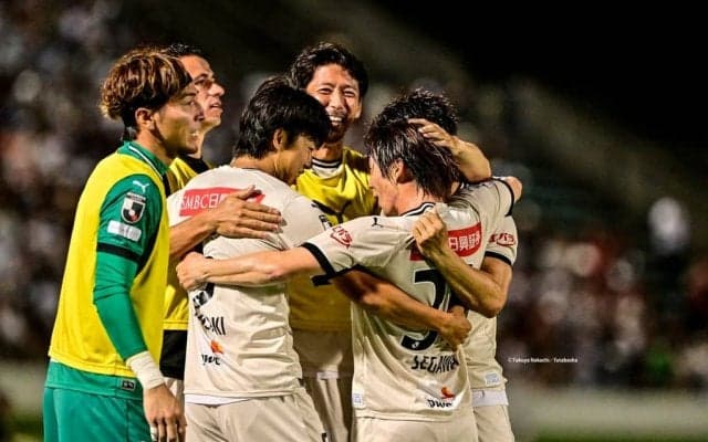 天皇杯ベスト8の川崎、鬼木監督は「ここ数試合、交代選手が結果を出せば勝利になる」。田邉が19人目で帯同、瀬川は強い気持ち明かすなどサブ組が活性化…逆転優勝へのキーワード