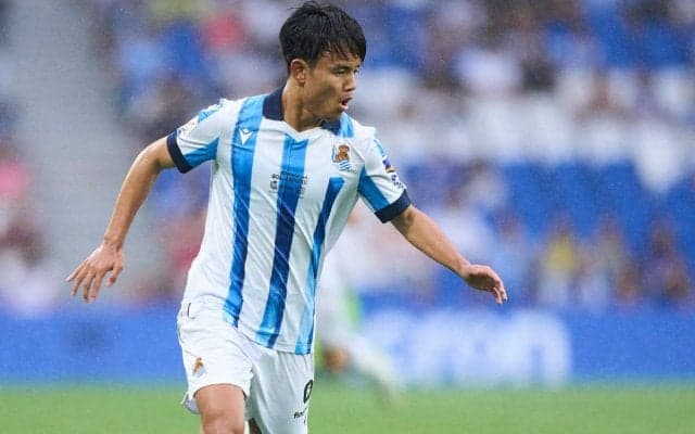 久保建英がリフティングで離れ業を披露！成功直後のご機嫌ダンスにもファン注目「最後可愛すぎる」