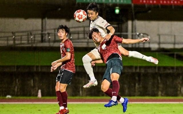 川崎FW小林悠が高知戦での決定機について「なんにも見えなかったんですよね」と驚きの事実明かす！ ライトとボールが被り、「いやー、オレもなんか知らないけど当たったなと（笑）」