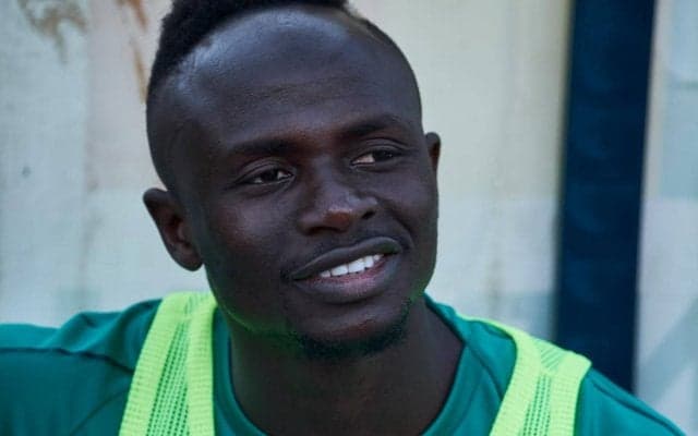 アル・ナスル移籍のマネ、新加入選手恒例の“儀式”でC・ロナウドらチームメイトから手荒い歓迎