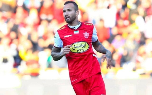 栃木が松本、広島、G大阪でプレーしたFWレアンドロ・ペレイラを完全移籍で獲得！ 半年間イランでプレーしチームは国内2冠