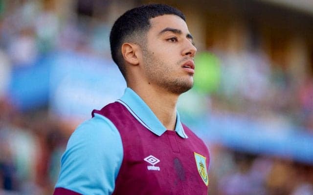 バーンリー期待のモロッコ代表ウインガー、アナス・ザルリが新たに5年契約を締結