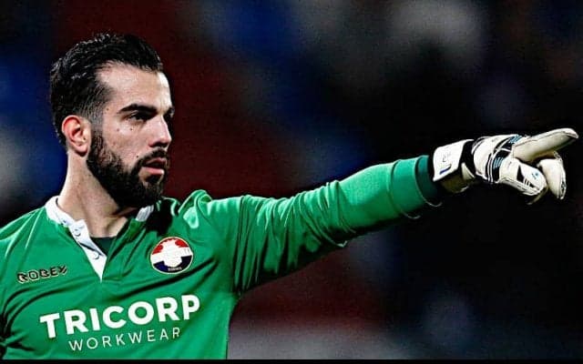 フェイエノールト、ヴィレムIIからギリシャ人GKランプルーを獲得、9年ぶりの復帰に