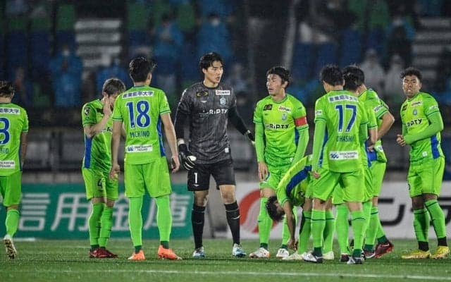 「とてもいい」湘南の「国立限定ユニフォーム」に賛辞集まる！「かっこいい」「来季ユニフォームで採用されないかしら…」などの声