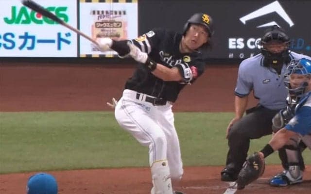 柳田悠岐の“変態打ち”は「なんだコレ」　滞空時間6秒の高弾道弾が「バケモン定期」