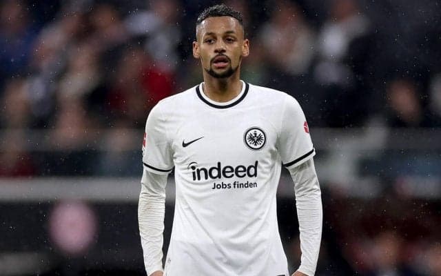 セビージャ、フランクフルトからスイス代表MFソウを完全移籍で獲得