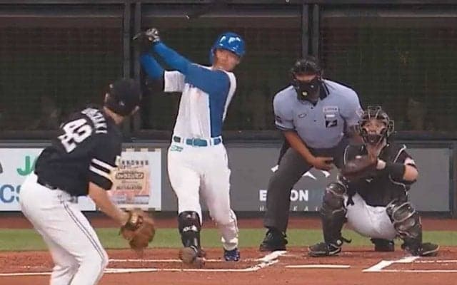 外野動けぬ“打った瞬間弾”　瞬き厳禁…清宮の弾丸ライナーは「芸術作品」
