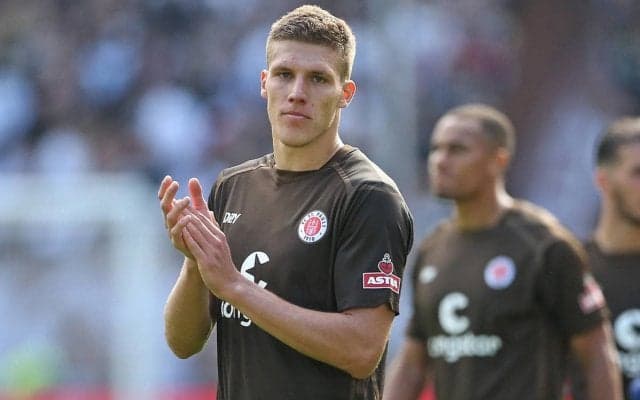 伊藤洋輝も狙ったアヤックス、ザンクト・パウリのCBメディッチを完全移籍で獲得