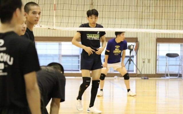 【大村工高男子バレー部×ZAMST】インターハイ直前インタビュー 「挑戦者として日本一へ」