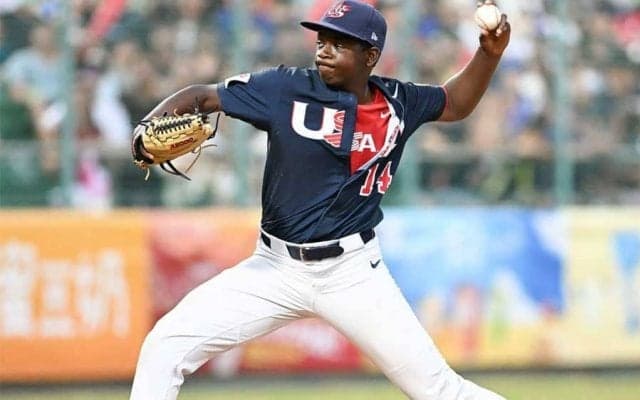 178cmの12歳が軽々“確信アーチ”「怪物だ」　4発＆2勝の二刀流「図抜けて大きい」