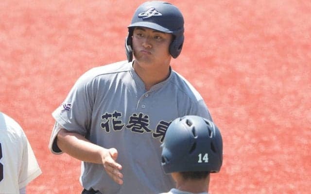【高校野球】花巻東・佐々木麟太郎、大谷翔平の応援歌に乗って“聖地初安打”　第1打席から快音