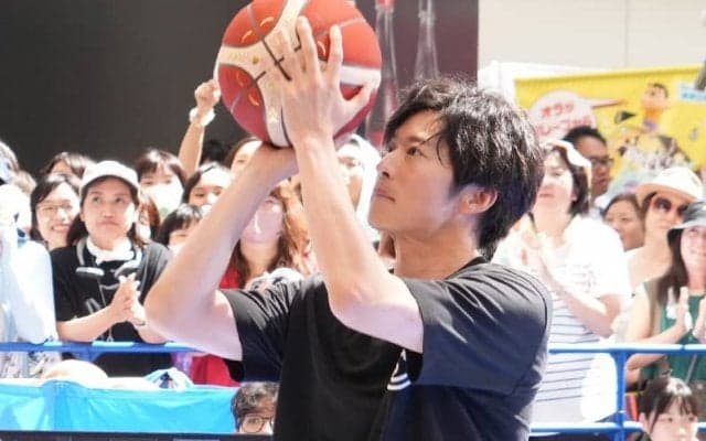 サッカーW杯のジャイキリ再現を期待…田中圭「初戦を突破して勢いに乗れたら」