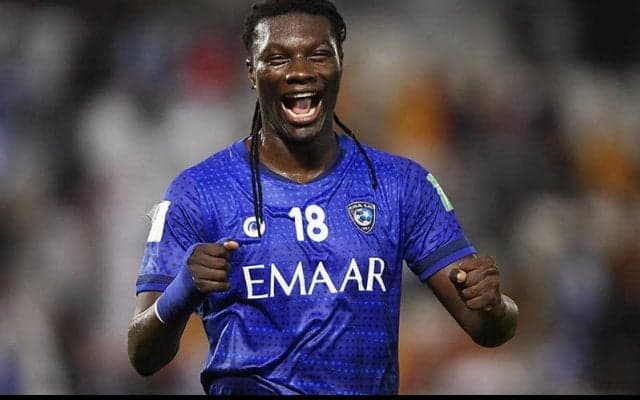 川崎が元フランス代表FWバフェティンビ・ゴミスを電撃獲得！　「カワサキ デ アイマショウ！！」