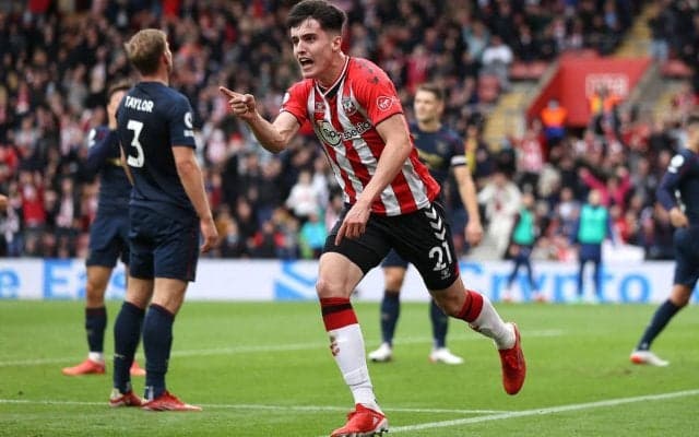 ニューカッスルがU-21イングランド代表DFリヴラメントをサウサンプトンから獲得！ 5年契約を締結