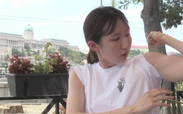 卓球女子日本代表 早田ひなの『二の腕』がすごい！ 左右で太さが全然違う