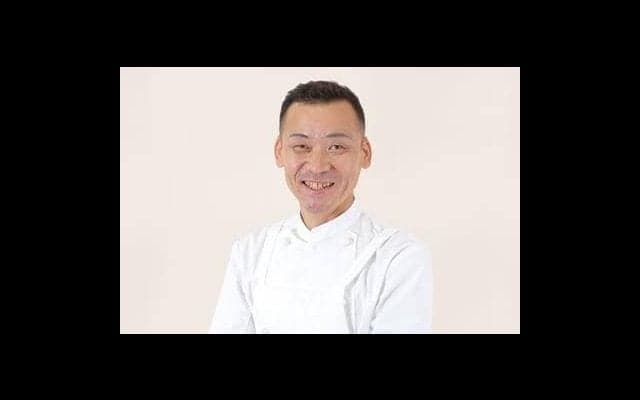 【シェフインタビュー】酒井シェフ　冷蔵庫にあるあり合わせの材料と包丁一本でおいしい料理を。