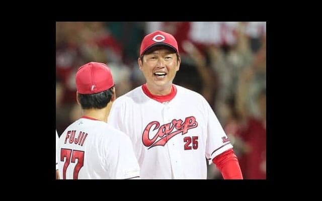 新井貴浩監督はいかにしてカープを再建したのか　采配から読み解く「新井イズム」の正体