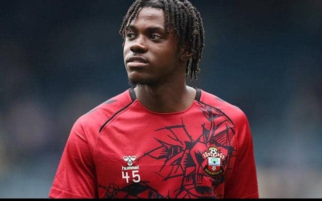 チェルシーがラヴィア獲得レースに参戦、約87億円を提示してリバプールとの争奪戦に勝利か