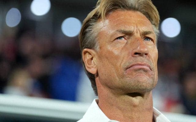 「決めたのは私ではない」優勝候補のフランス女子代表監督、自分が関与していない大会前のマッチメイクに苦言「私なら対戦することはなかった」