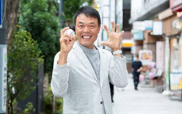 マスコミ注目「変な新人がいる」　アイドル投手は愚痴…奇才“ギャオス”誕生の瞬間