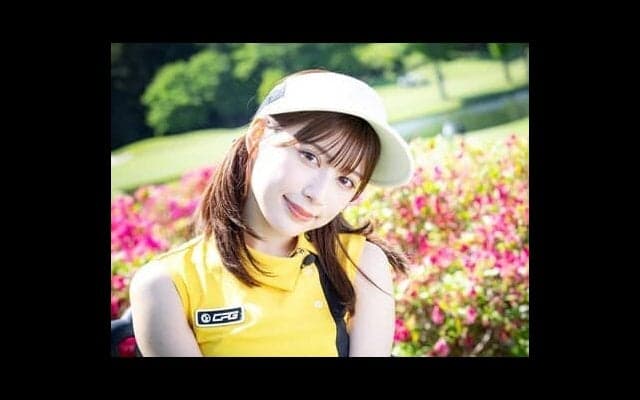 雪平莉左が「これは難しい！」と困った左足下がりでのショット　ダフリ・トップをしないポイントは？