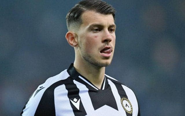 ウェストハム、インテル移籍確実のサマルジッチを強奪へ？ ミラノでメディカルチェック完了も...