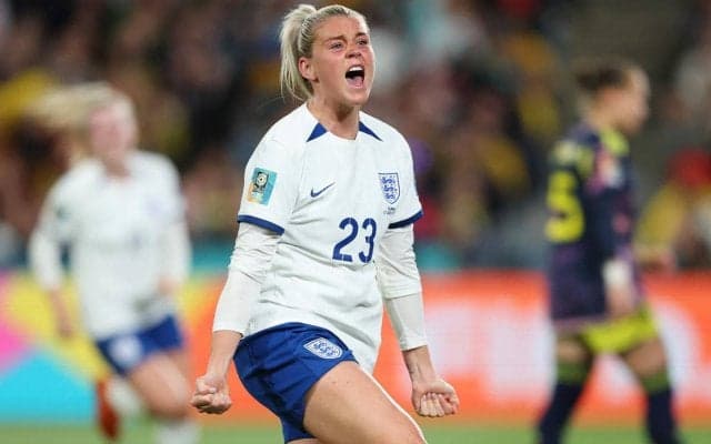 イングランドが3大会連続のベスト4！躍進コロンビアをルッソの逆転弾で退け開催国オーストラリアとの準決勝へ【2023女子W杯】