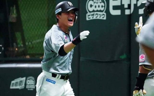 巨人から突然のトレード通告「芯の部分では難しい」　石川慎吾が新天地で輝けるワケ